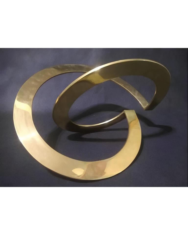 Escultura em Bronze Fundido Polido